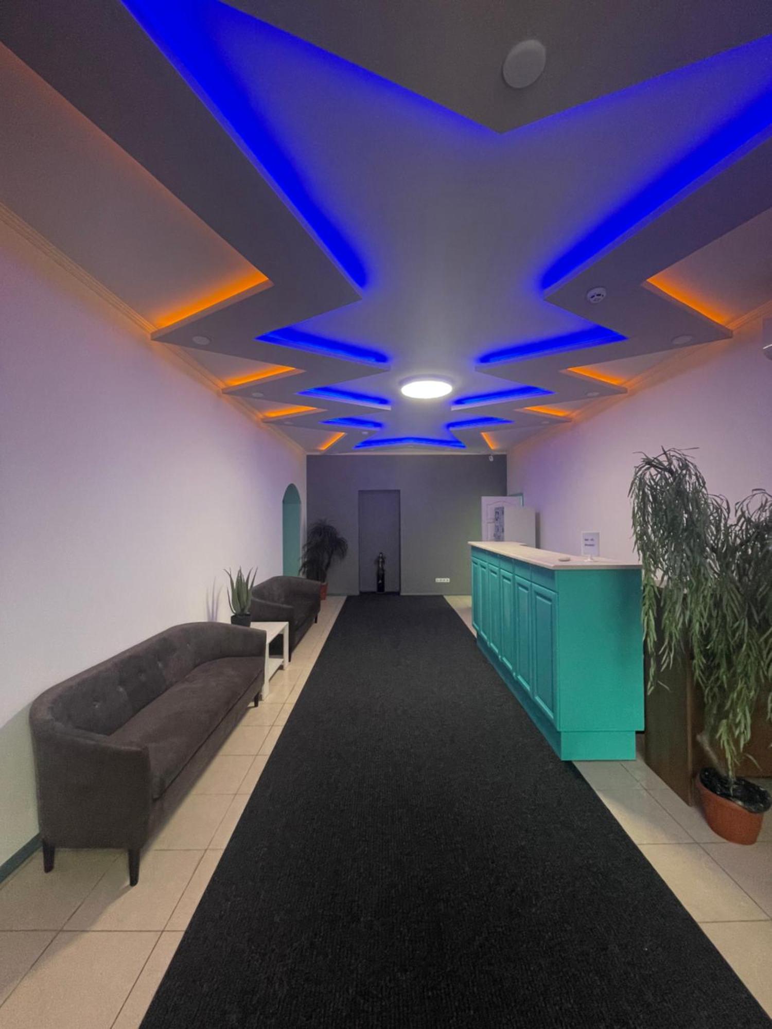 Happy Home Hostel Odessa Esterno foto